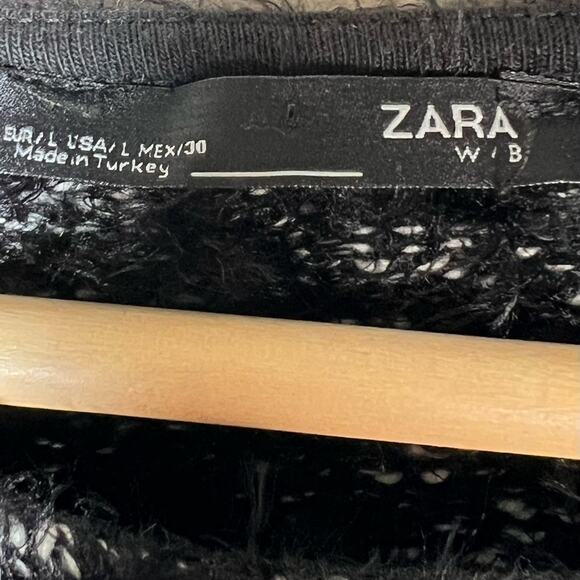 Zara black with lace trim crewneck casual sweater size large L B151 - Picture 3 of 4